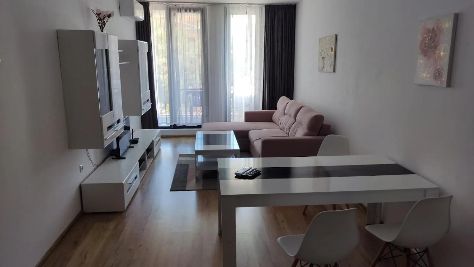 Apartament 5Mgm Warna 0*,  Bułgaria