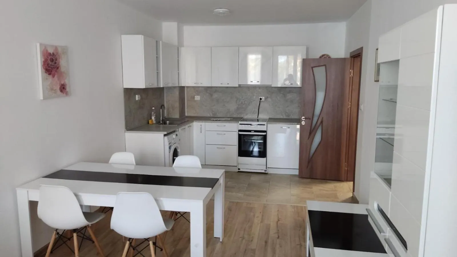 Apartament 5Mgm Warna